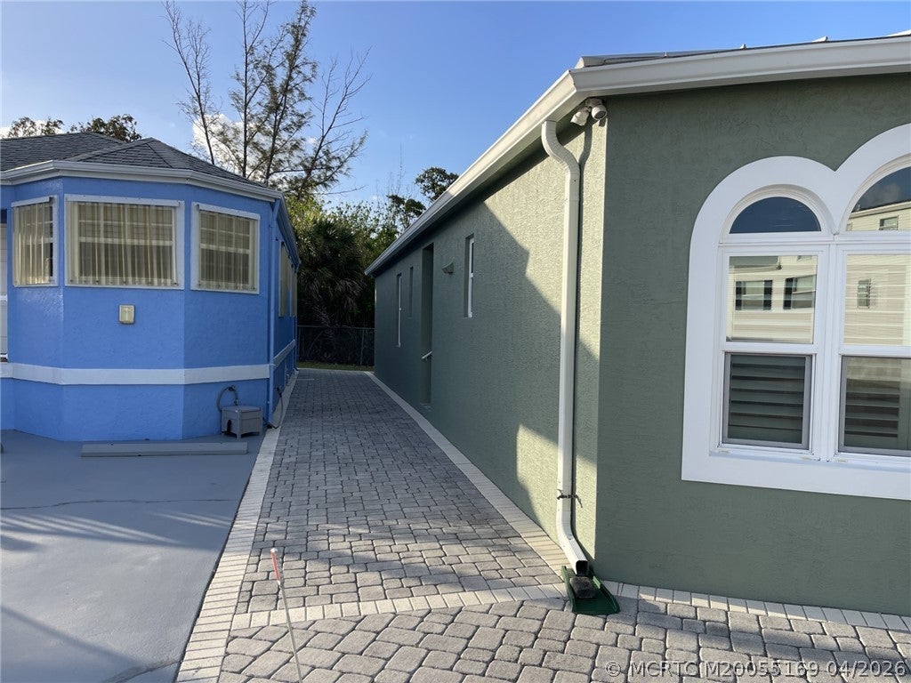 2005 Nettles Boulevard