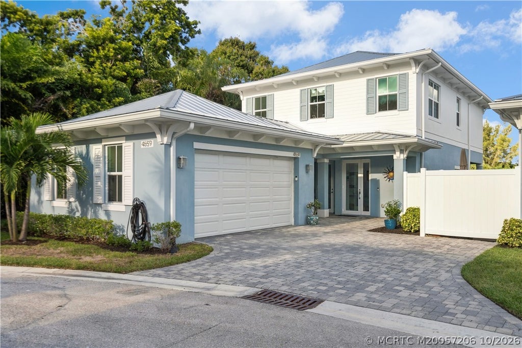 Photo of 4659 SE Manatee Way, Stuart, FL 34997 (MLS # M20057206)