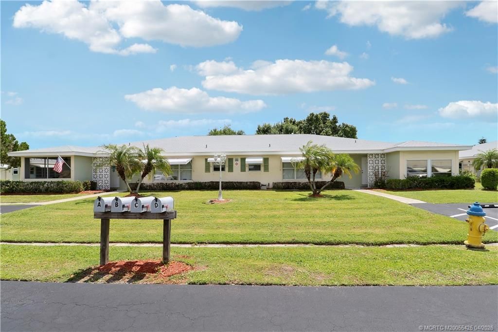 Photo of 112 Lakes End Drive #C, Fort Pierce, FL 34982 (MLS # M20055425)
