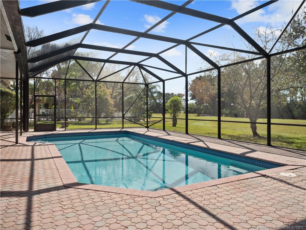 4860 SW Hammock Creek Drive