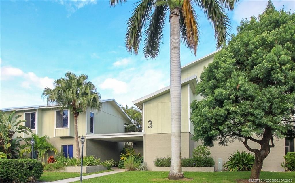 Photo of 800 NW Fork Road #3-4, Stuart, FL 34994 (MLS # M20039632)