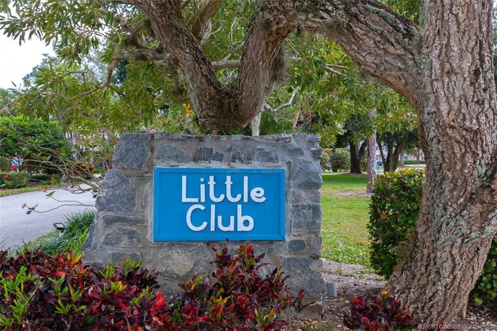 Photo of 18081 SE Country Club Drive #6, Jupiter, FL 33469 (MLS # M20037654)