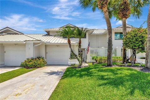 Photo of 5646 SE Foxcross Place, Stuart, FL 34997 (MLS # M20050959)