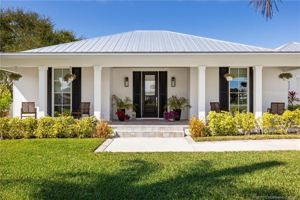 Photo of 5169 SE Horseshoe Point Road, Stuart, FL 34997 (MLS # M20054642)