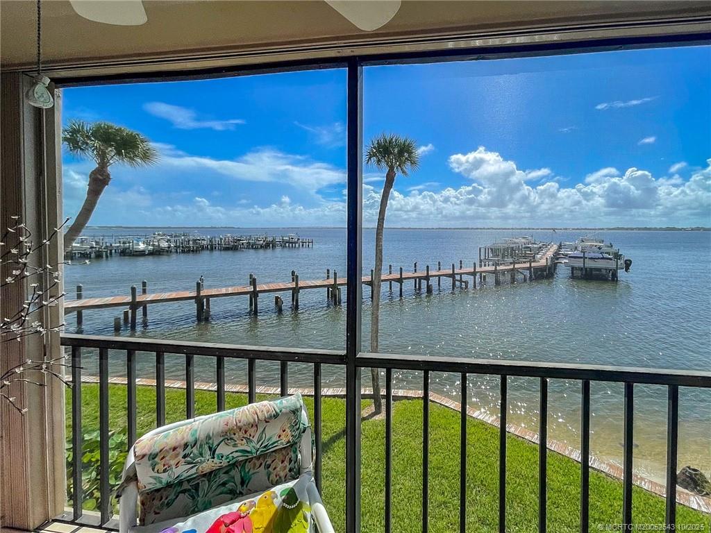 Stuart, Florida 34996, United States, 2 Bedrooms Bedrooms, ,2 BathroomsBathrooms,Residential,Active,223709