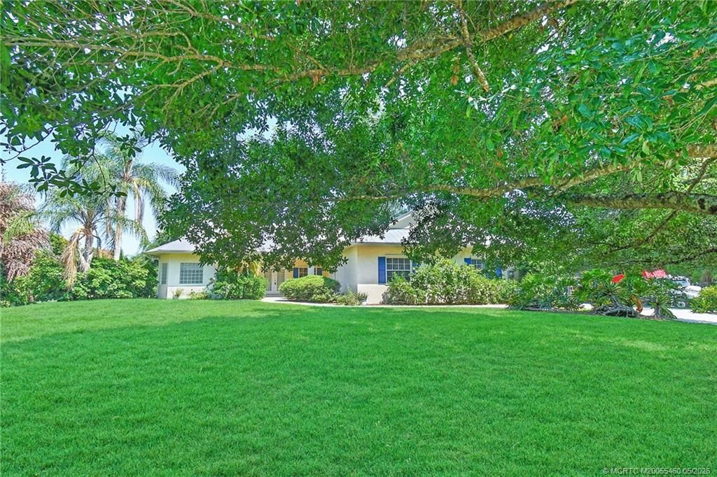Photo of 5145 SW Spring Aster Court, Palm City, FL 34990 (MLS # M20055460)