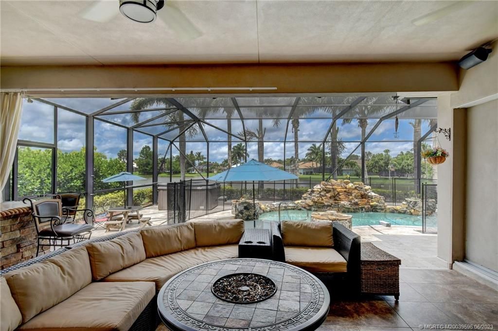 Photo of 225 SW Fernleaf Trail, Port Saint Lucie, FL 34953 (MLS # M20039596)