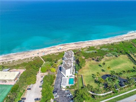 Photo of 1289 NE Ocean Boulevard #11, Stuart, FL 34996 (MLS # M20056283)