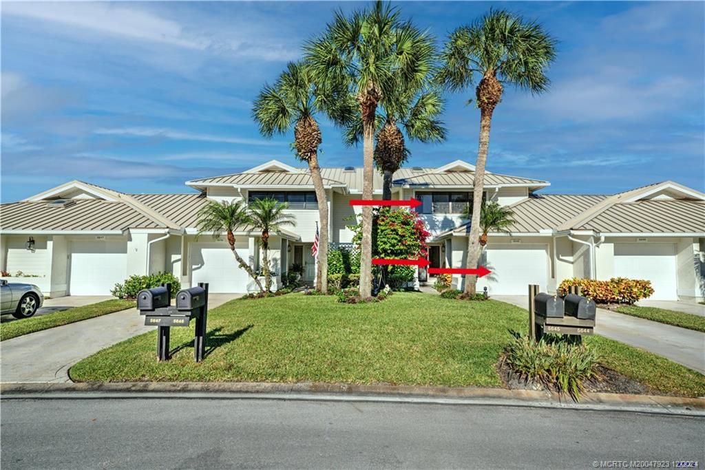 Photo of 5645 SE Foxcross Place, Stuart, FL 34997 (MLS # M20047923)