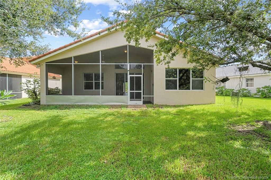 Photo of 1172 SE Fleming Way, Stuart, FL 34997 (MLS # M20046888)