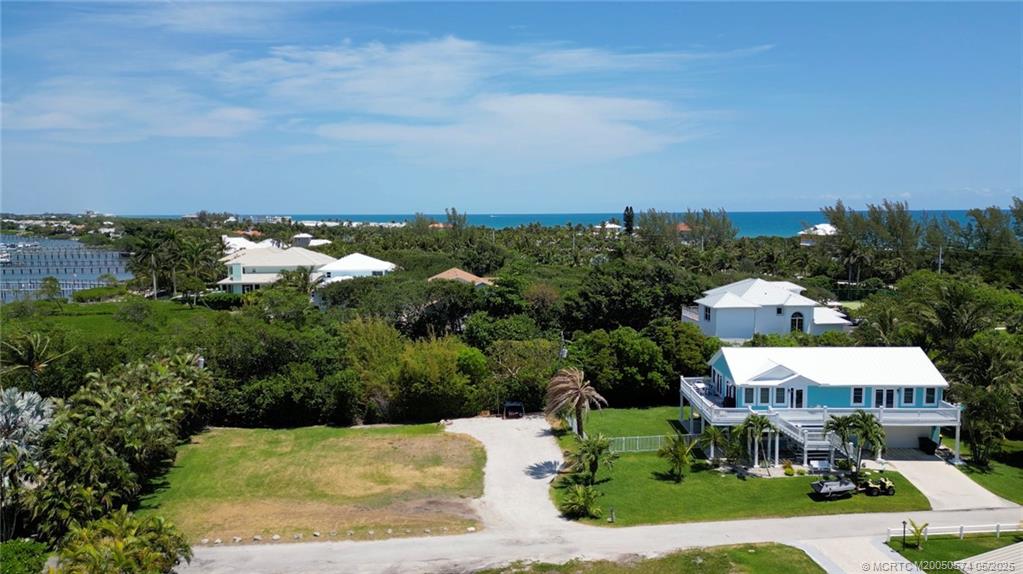 5157 NE Shore Village Terrace