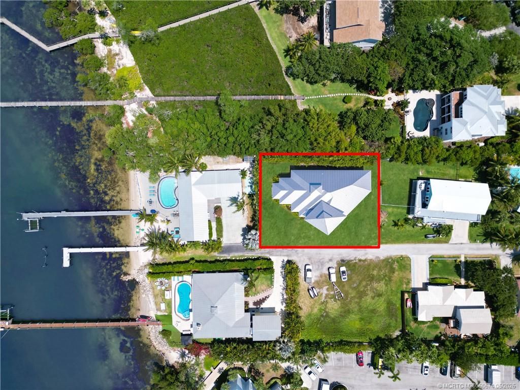 Photo of 5157 NE Shore Village Terrace, Stuart, FL 34996 (MLS # M20050574)