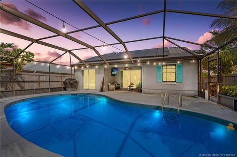 5280 SE Dell Street, Stuart, FL 34997 - #: M20047071