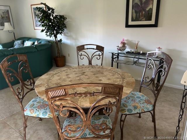 Stuart, Florida 34994, United States, 2 Bedrooms Bedrooms, ,2 BathroomsBathrooms,Residential,Pending,100785
