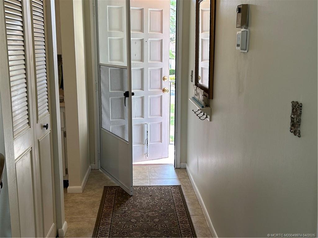 Stuart, Florida 34994, United States, 2 Bedrooms Bedrooms, ,2 BathroomsBathrooms,Residential,Pending,100785
