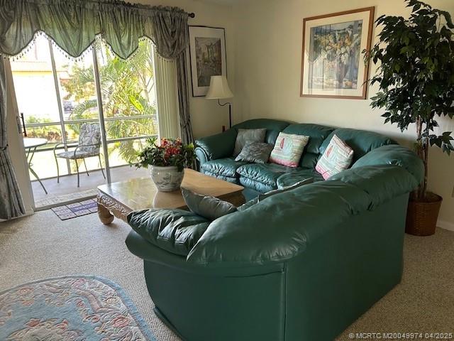 Stuart, Florida 34994, United States, 2 Bedrooms Bedrooms, ,2 BathroomsBathrooms,Residential,Pending,100785
