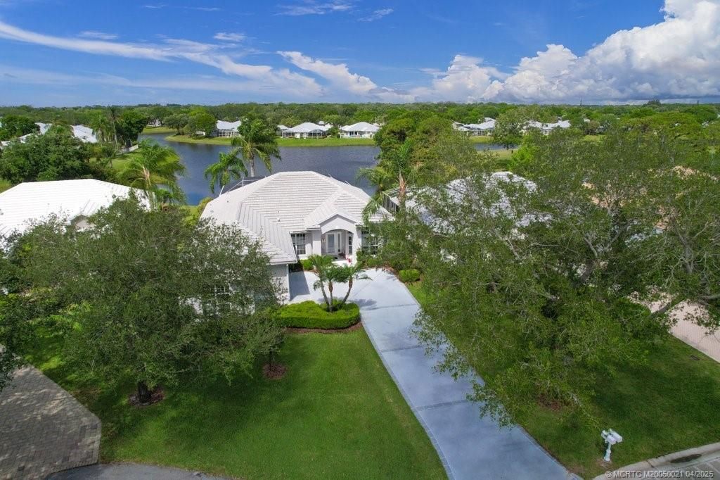 Photo of 1684 SW Monarch Club Drive, Palm City, FL 34990 (MLS # M20050021)