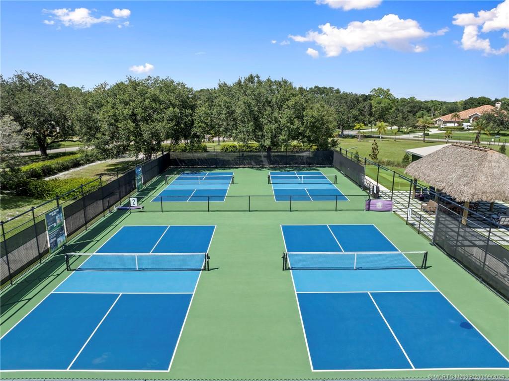 Palm City, Florida 34990, United States, 3 Bedrooms Bedrooms, ,3 BathroomsBathrooms,Residential,Pending,215003