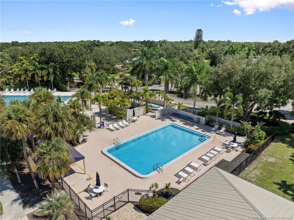 Palm City, Florida 34990, United States, 3 Bedrooms Bedrooms, ,3 BathroomsBathrooms,Residential,Pending,215003