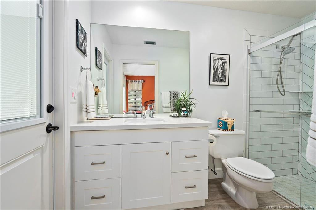 Palm City, Florida 34990, United States, 3 Bedrooms Bedrooms, ,3 BathroomsBathrooms,Residential,Pending,215003