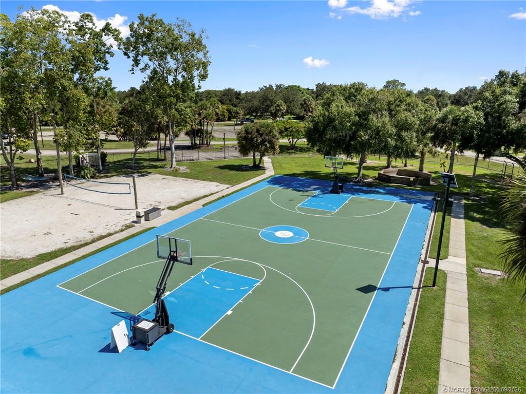 Palm City, Florida 34990, United States, 3 Bedrooms Bedrooms, ,3 BathroomsBathrooms,Residential,Pending,215003