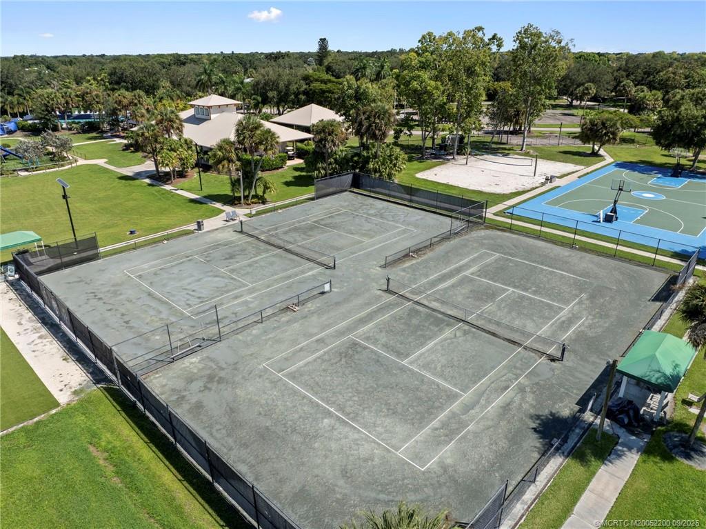 Palm City, Florida 34990, United States, 3 Bedrooms Bedrooms, ,3 BathroomsBathrooms,Residential,Pending,215003