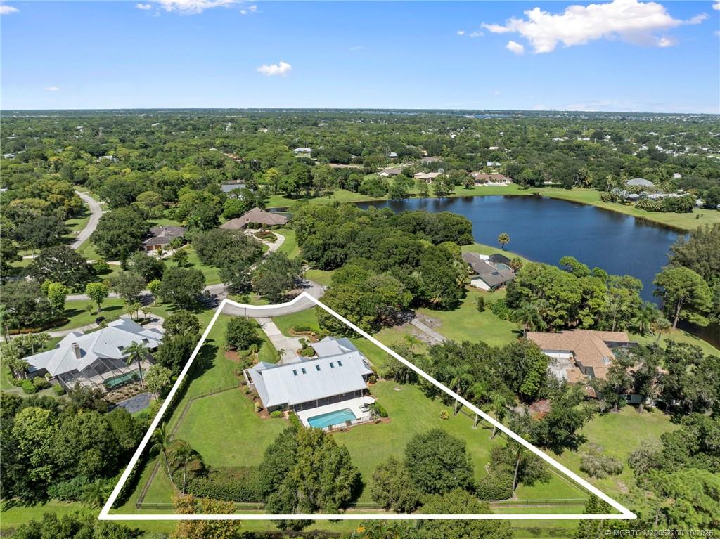 Palm City, Florida 34990, United States, 3 Bedrooms Bedrooms, ,3 BathroomsBathrooms,Residential,Pending,215003