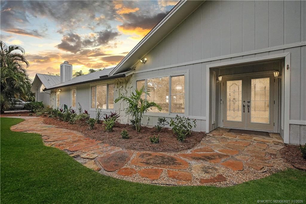 Photo of 3717 SW Brassie Way, Palm City, FL 34990 (MLS # M20053021)