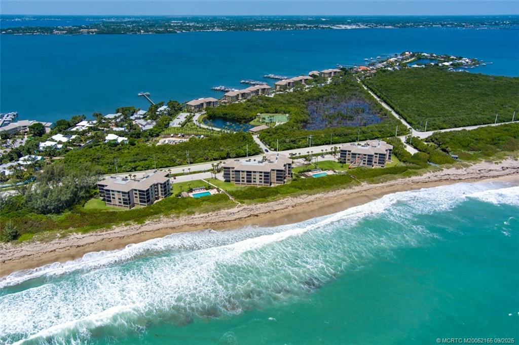 Stuart, Florida 34996, United States, 2 Bedrooms Bedrooms, ,2 BathroomsBathrooms,Residential,Active,208722