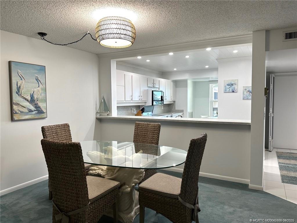 Stuart, Florida 34996, United States, 2 Bedrooms Bedrooms, ,2 BathroomsBathrooms,Residential,Active,208722