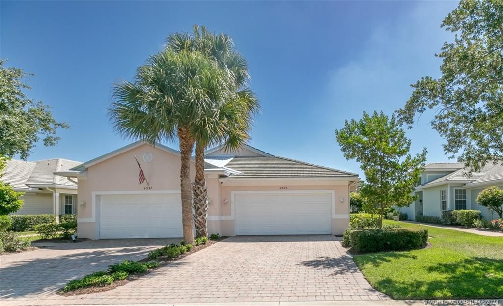 Photo of 4543 SE Bridgetown Court, Stuart, FL 34997 (MLS # M20045198)