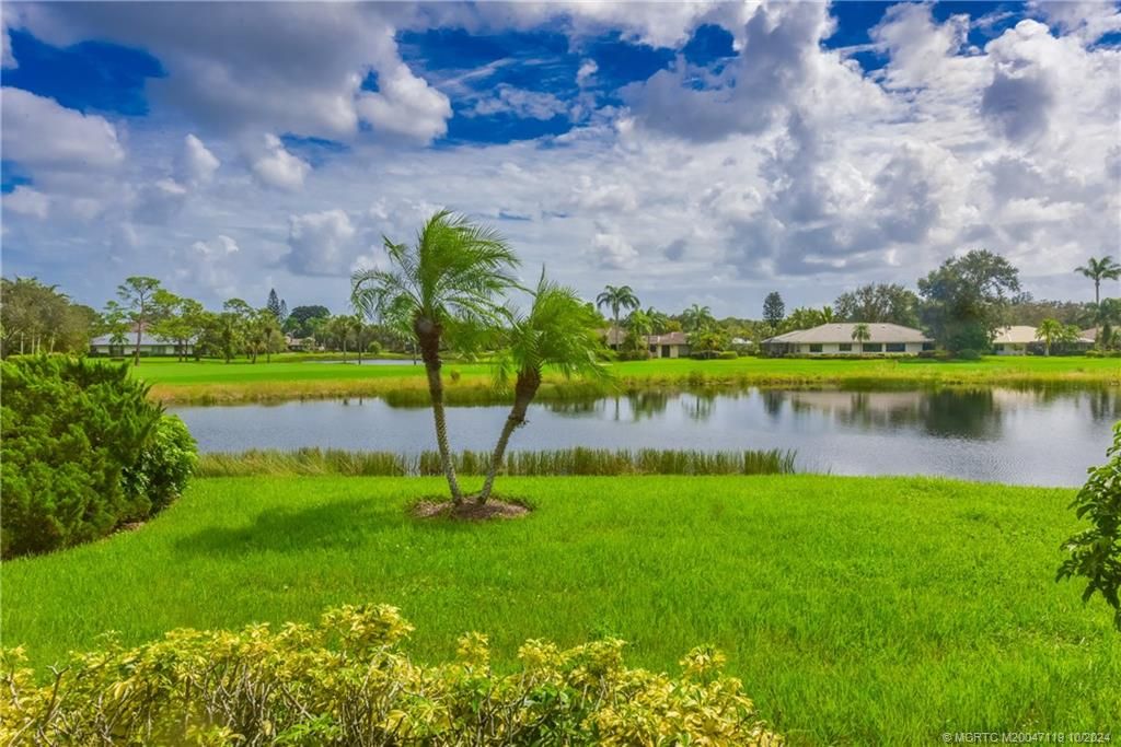 Photo of 4813 SW Aberdeen Circle, Palm City, FL 34990 (MLS # M20047119)