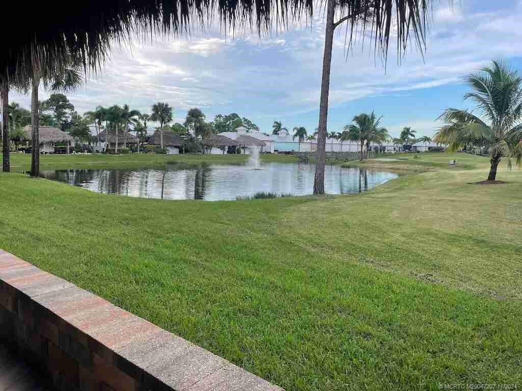 355 NW Foursome Lane
