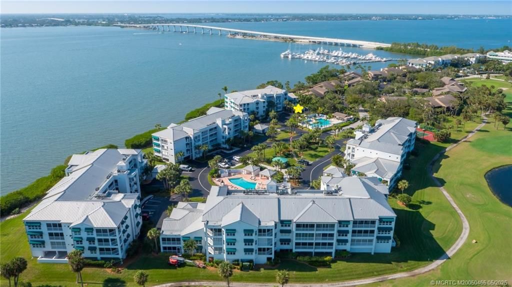 Photo of 184 NE Edgewater Drive #1001, Stuart, FL 34996 (MLS # M20050465)