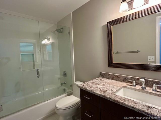 Stuart, Florida 34996, United States, 2 Bedrooms Bedrooms, ,2 BathroomsBathrooms,Residential,Pending,145721