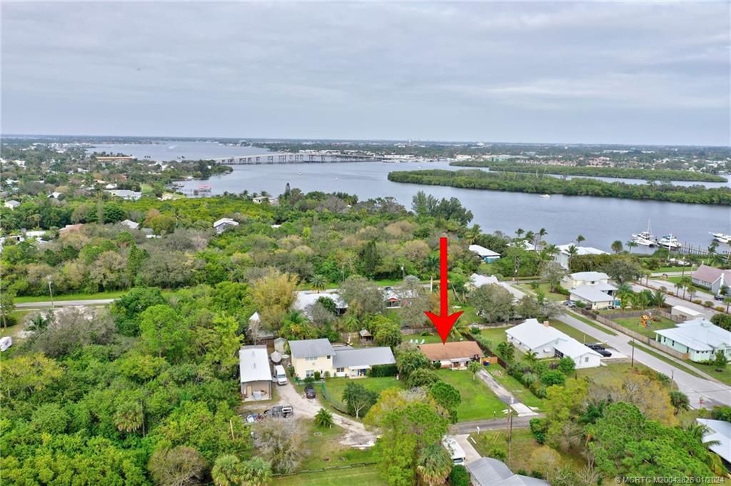 Photo of 675 SW 34th Terrace, Palm City, FL 34990 (MLS # M20042826)