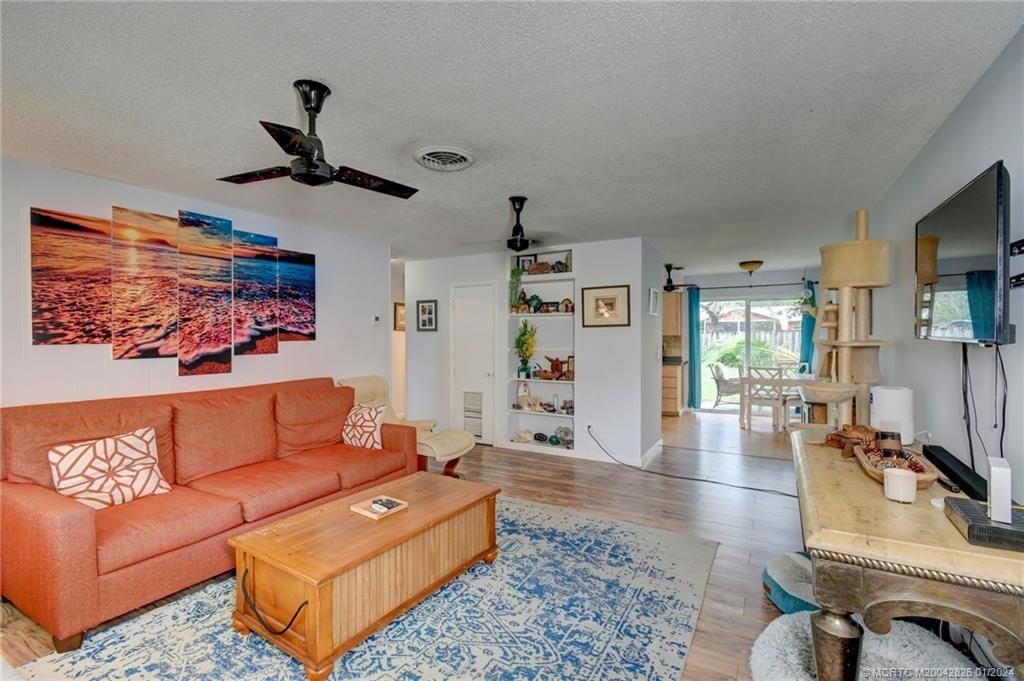 Photo of 675 SW 34th Terrace, Palm City, FL 34990 (MLS # M20042826)