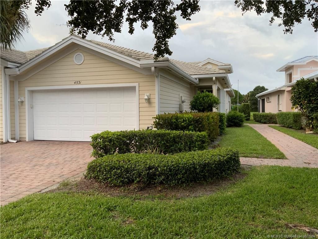 Photo of 4531 SE Bridgetown Court, Stuart, FL 34997 (MLS # M20046134)