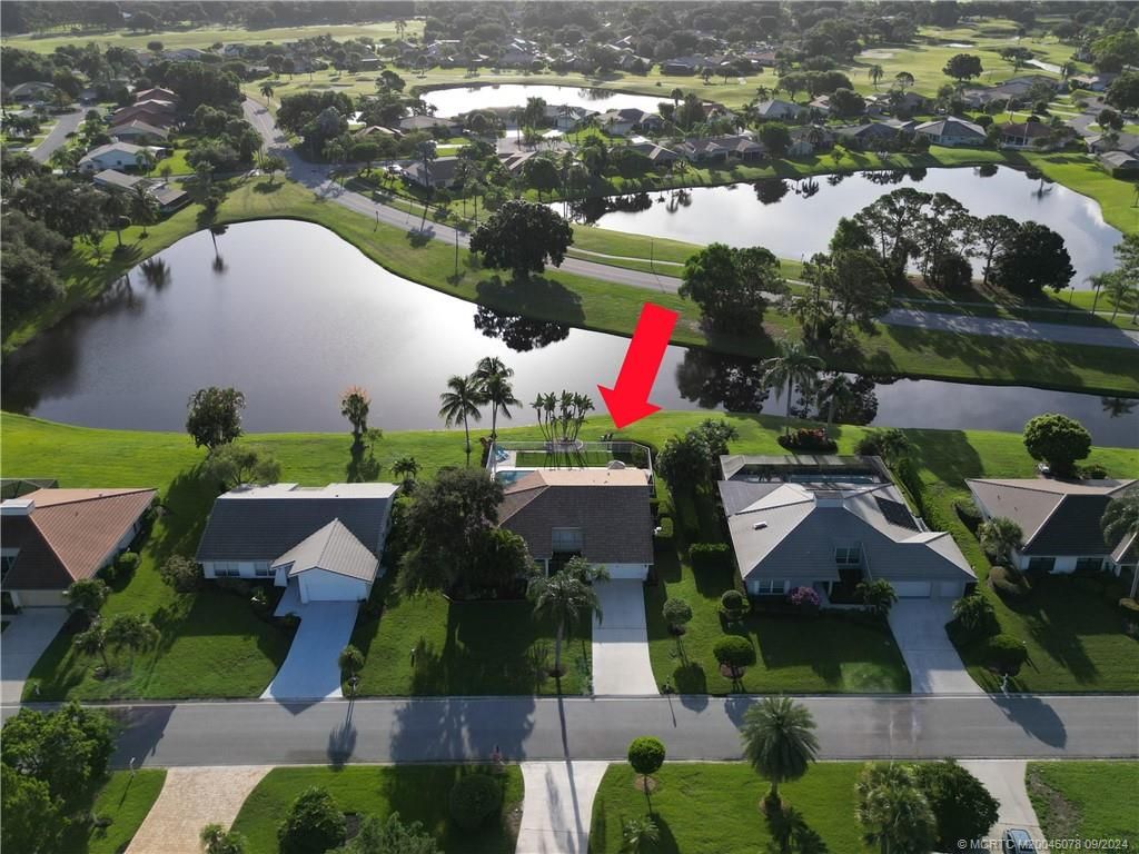 Photo of 2277 SW Heronwood Road, Palm City, FL 34990 (MLS # M20046078)