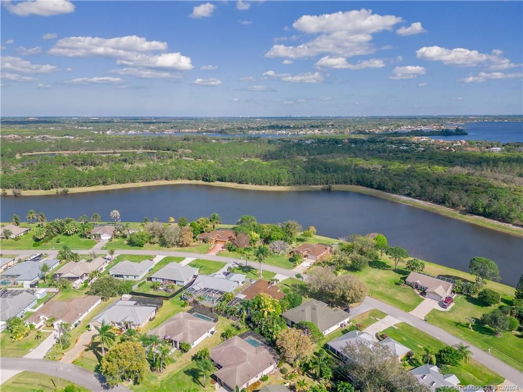 Photo of 514 SE Berry Avenue, Port Saint Lucie, FL 34984 (MLS # M20043170)