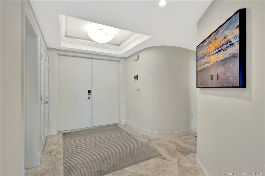 Stuart, Florida 34996, United States, 3 Bedrooms Bedrooms, ,3 BathroomsBathrooms,Residential,Pending,110942