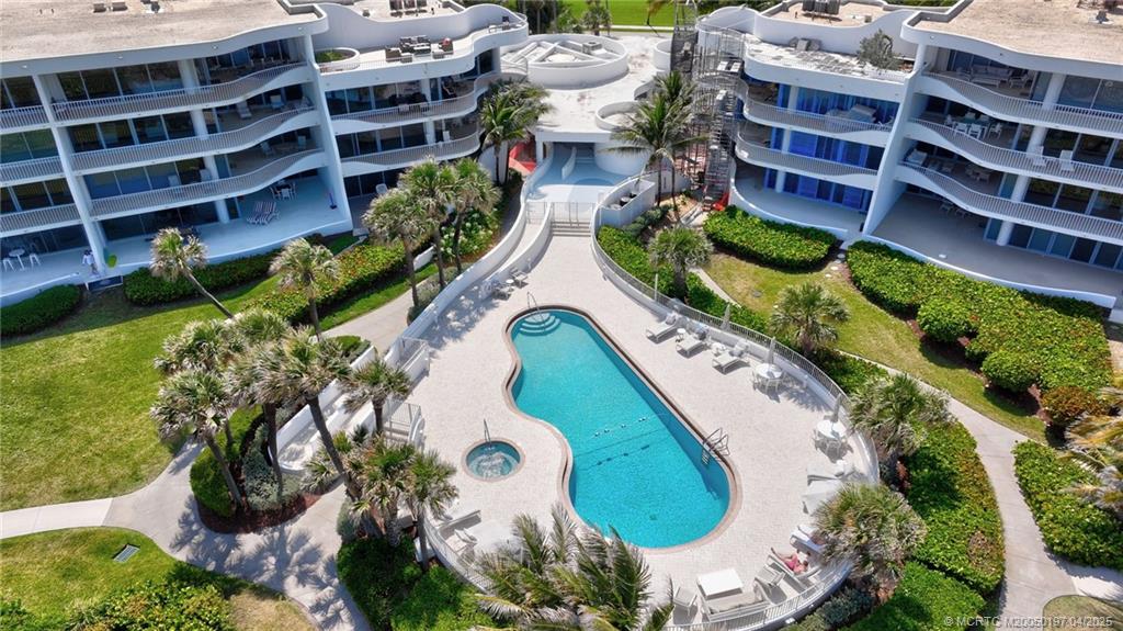 Stuart, Florida 34996, United States, 3 Bedrooms Bedrooms, ,3 BathroomsBathrooms,Residential,Pending,110942