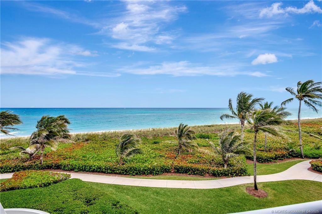 Photo of 2001 SE Sailfish Point Boulevard #303, Stuart, FL 34996 (MLS # M20050197)