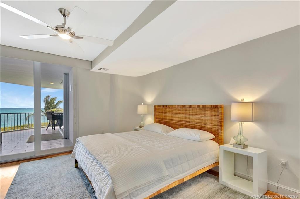 Stuart, Florida 34996, United States, 3 Bedrooms Bedrooms, ,3 BathroomsBathrooms,Residential,Pending,110942