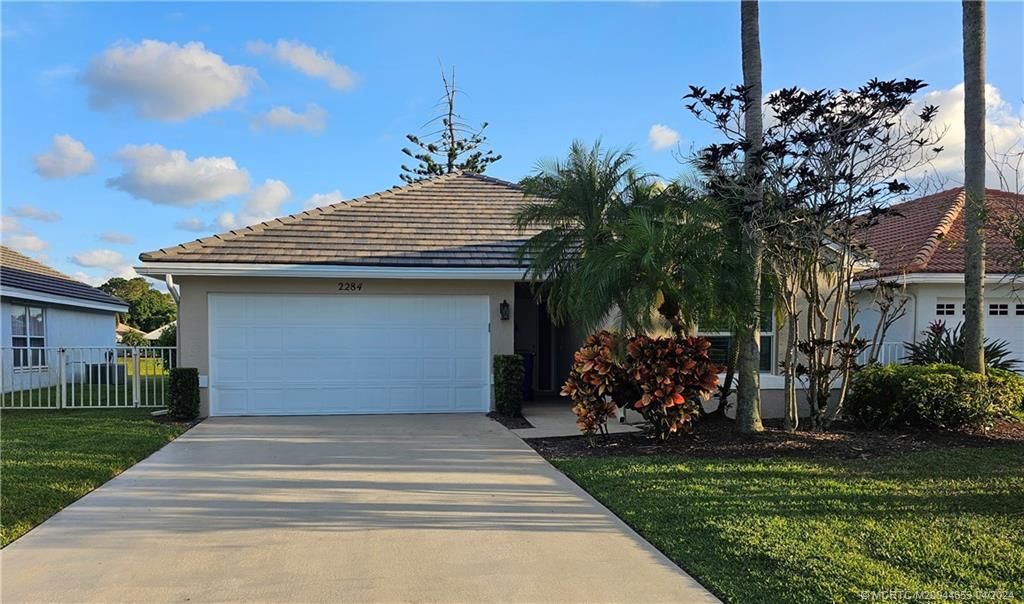 Photo of 2284 SW shoal creek Trace, Palm City, FL 34990 (MLS # M20044653)