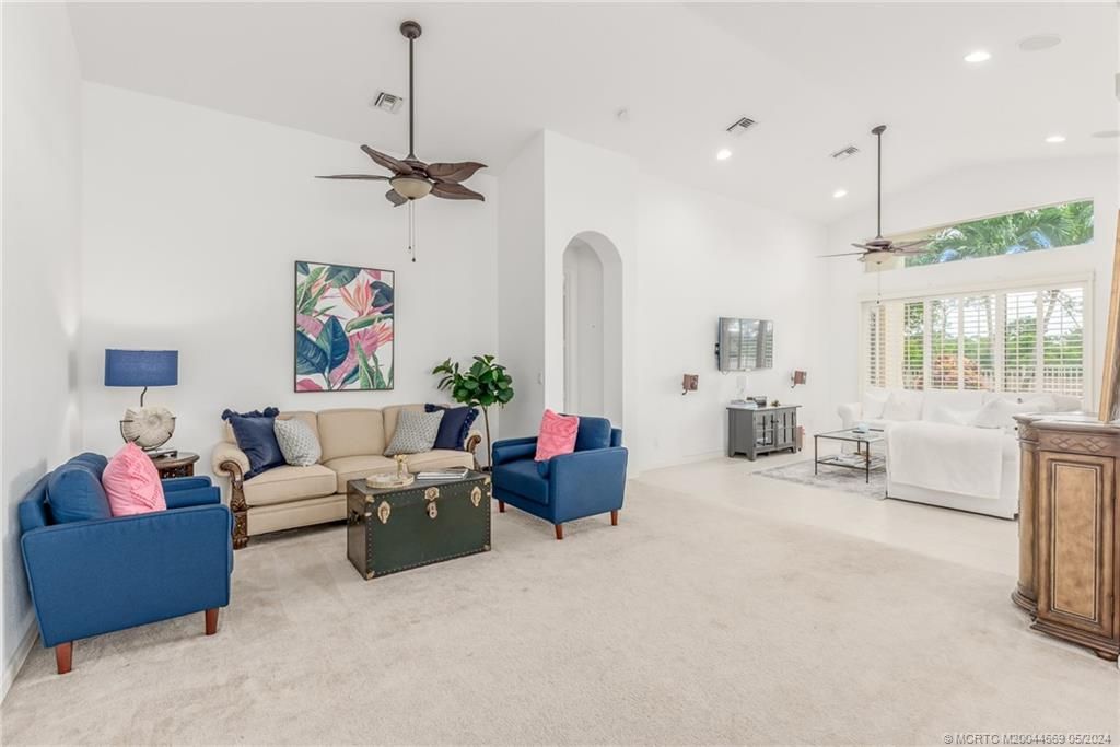 Photo of 1040 SE Fleming Way, Stuart, FL 34997 (MLS # M20044669)