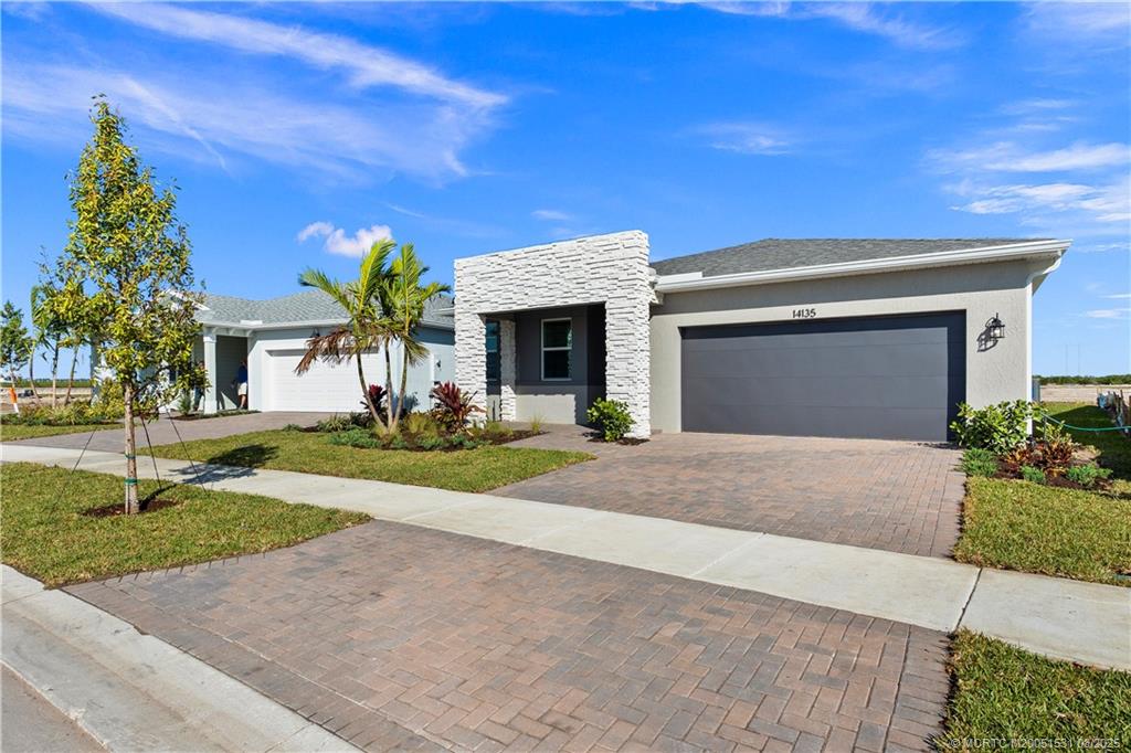 Port St Lucie, Florida 34987, United States, 4 Bedrooms Bedrooms, ,2 BathroomsBathrooms,Residential,Active,178411