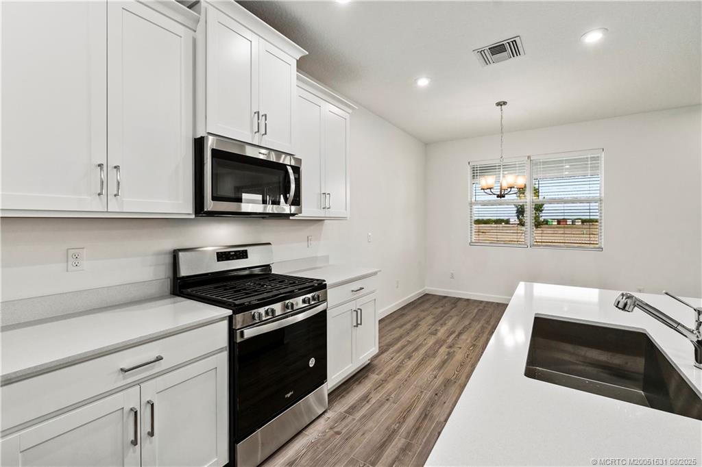 Port St Lucie, Florida 34987, United States, 4 Bedrooms Bedrooms, ,2 BathroomsBathrooms,Residential,Active,178411