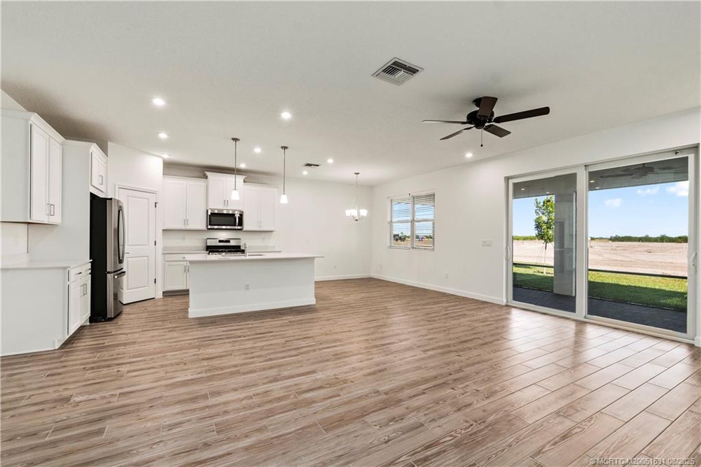 Port St Lucie, Florida 34987, United States, 4 Bedrooms Bedrooms, ,2 BathroomsBathrooms,Residential,Active,178411