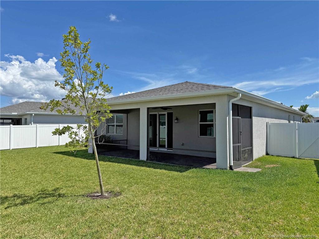 Port St Lucie, Florida 34987, United States, 4 Bedrooms Bedrooms, ,2 BathroomsBathrooms,Residential,Active,178411